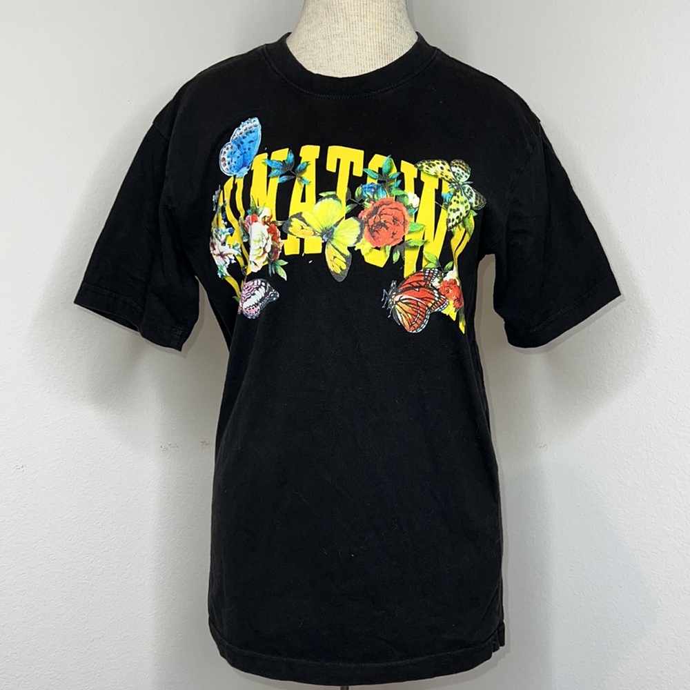 🔹 Chinatown Market Chinatown Tee